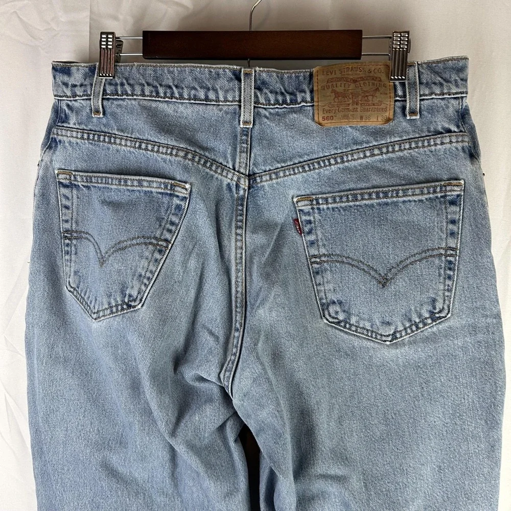 VTG Levis 560 Jeans Mens 36x30 Blue Tapered Leg 100% Cotton Denim Pants 90s‎